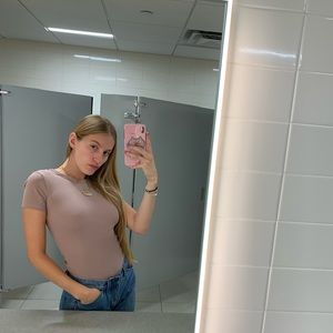 Meet your Posher, Katelyn